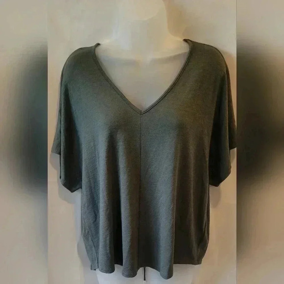 GAP Tops - GAP Vintage green top, dolman sleeves, size Large